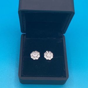 💎Sparkling Diamond Flower Earrings💎